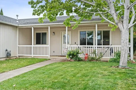 531 Bush Street Central Point OR 97502