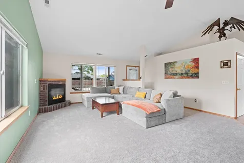 531 Bush Street Central Point OR 97502
