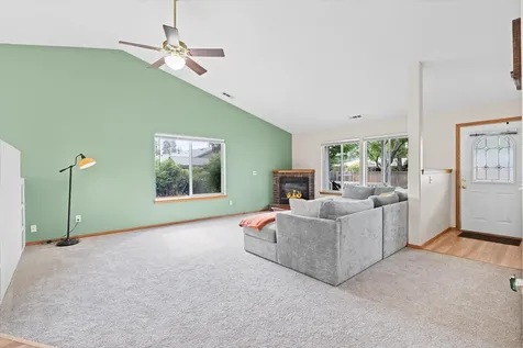 531 Bush Street Central Point OR 97502