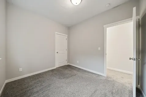 489 NW 29th Street Redmond OR 97756