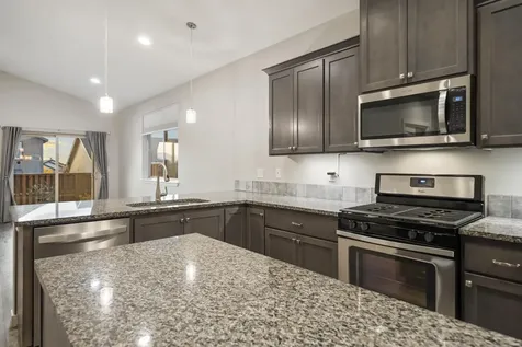 489 NW 29th Street Redmond OR 97756