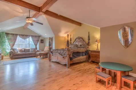56081 Snow Goose Court Bend OR 97707
