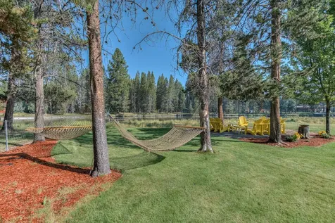 56081 Snow Goose Court Bend OR 97707