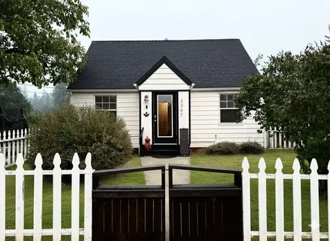 3347 Cloverlawn Drive Grants Pass OR 97527