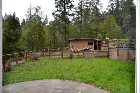 635 Ewe Creek Road Grants Pass OR 97526
