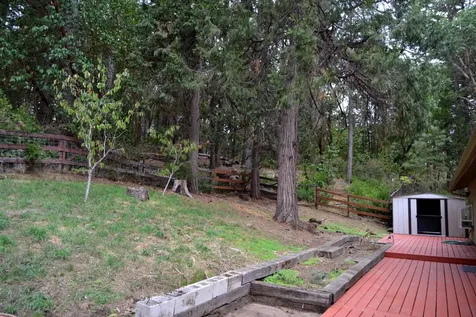 635 Ewe Creek Road Grants Pass OR 97526