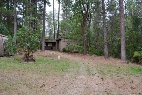 635 Ewe Creek Road Grants Pass OR 97526