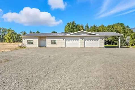 18200 Williams Highway Williams OR 97544