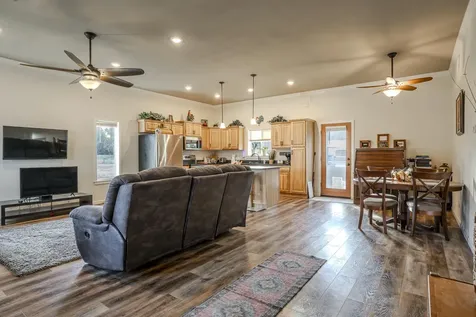 18200 Williams Highway Williams OR 97544