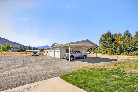 18200 Williams Highway Williams OR 97544