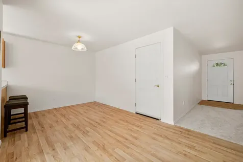 1614 SW Metolius Avenue Redmond OR 97756