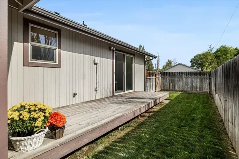 1614 SW Metolius Avenue Redmond OR 97756