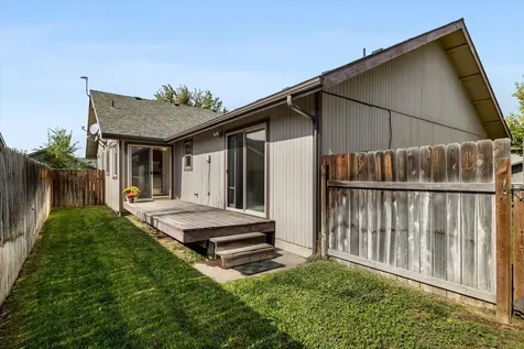 1614 SW Metolius Avenue Redmond OR 97756