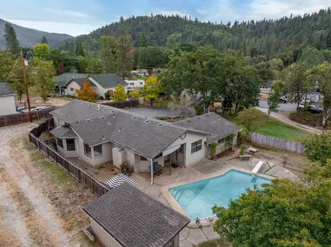 338 Kilborn Drive Grants Pass OR 97526
