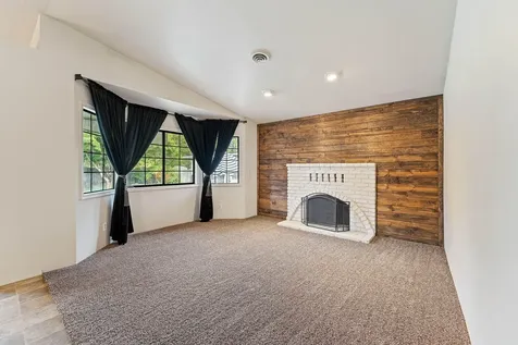 338 Kilborn Drive Grants Pass OR 97526