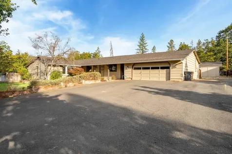 338 Kilborn Drive Grants Pass OR 97526