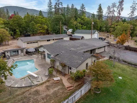 338 Kilborn Drive Grants Pass OR 97526