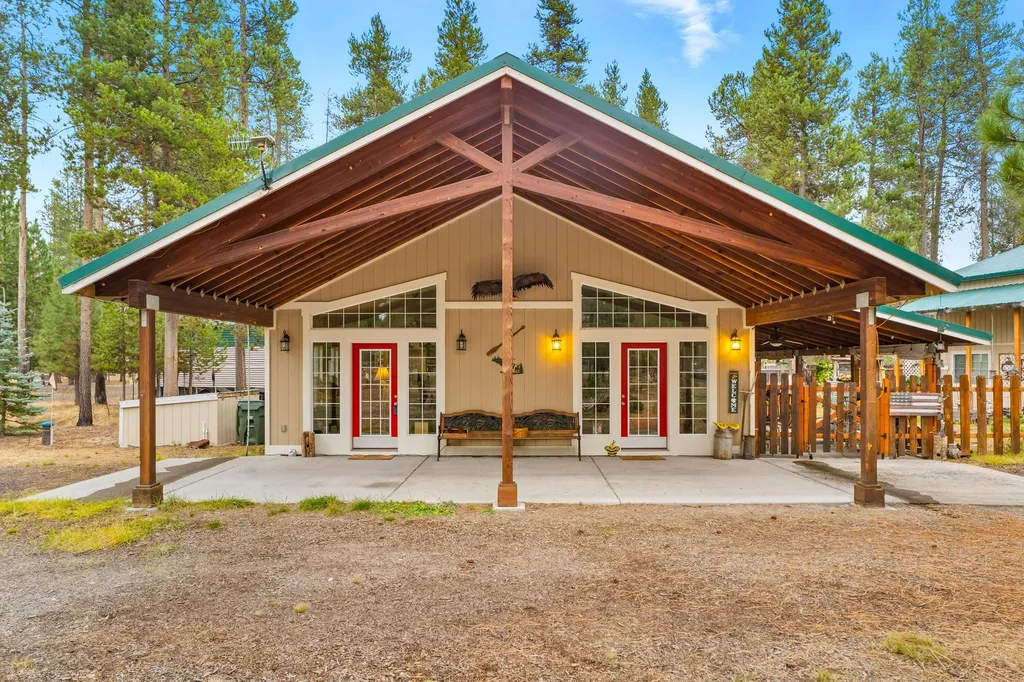 152113 Silver Spur Road La Pine OR 97739
