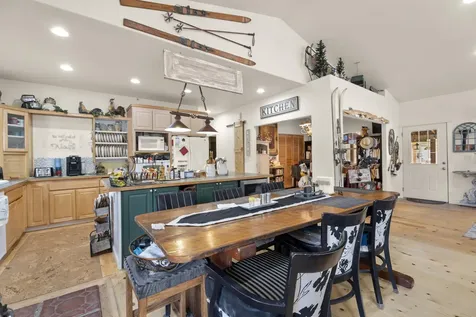 152113 Silver Spur Road La Pine OR 97739