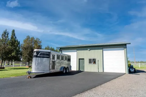 61416 Cougar Trail Bend OR 97701