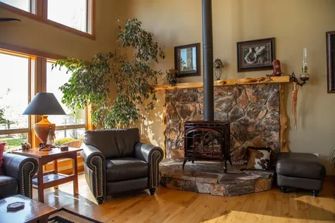 61416 Cougar Trail Bend OR 97701