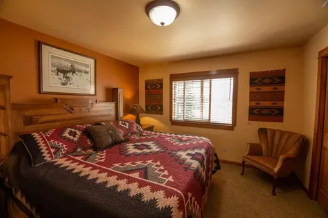 61416 Cougar Trail Bend OR 97701