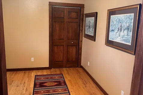 61416 Cougar Trail Bend OR 97701