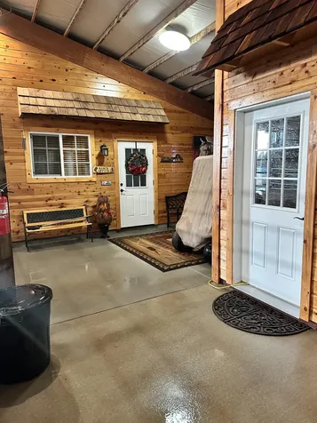 61416 Cougar Trail Bend OR 97701