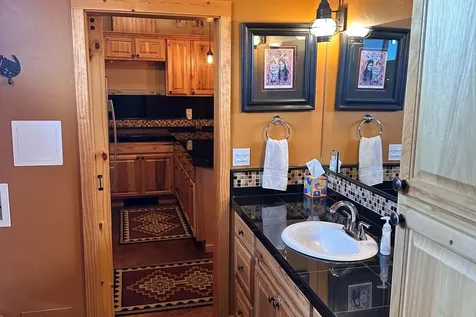 61416 Cougar Trail Bend OR 97701