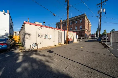 125 N Holly Street Medford OR 97501