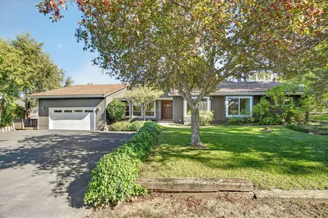 642 Spring Creek Drive Ashland OR 97520