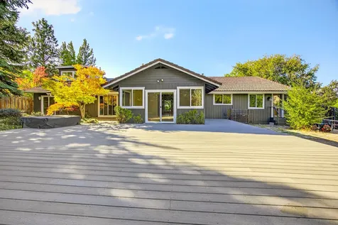 642 Spring Creek Drive Ashland OR 97520