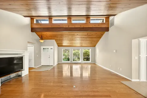 642 Spring Creek Drive Ashland OR 97520
