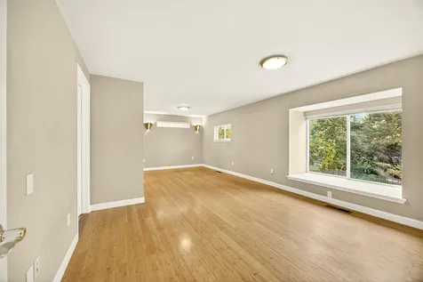 642 Spring Creek Drive Ashland OR 97520