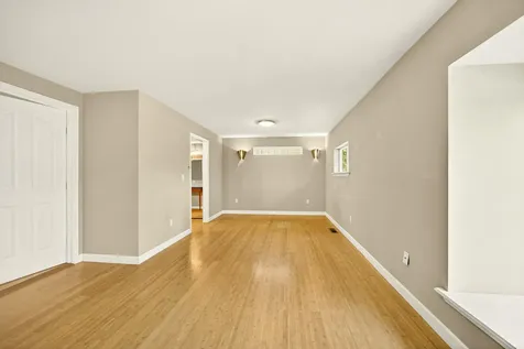 642 Spring Creek Drive Ashland OR 97520