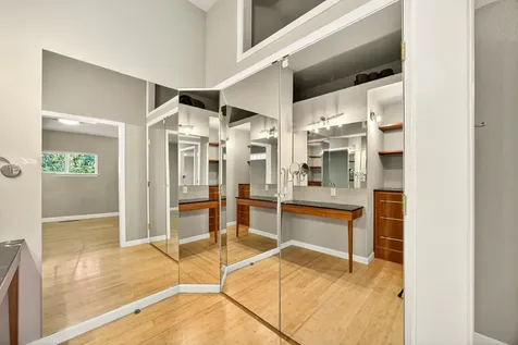 642 Spring Creek Drive Ashland OR 97520