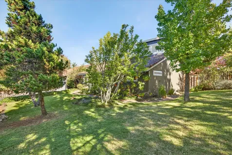 642 Spring Creek Drive Ashland OR 97520