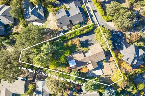 642 Spring Creek Drive Ashland OR 97520
