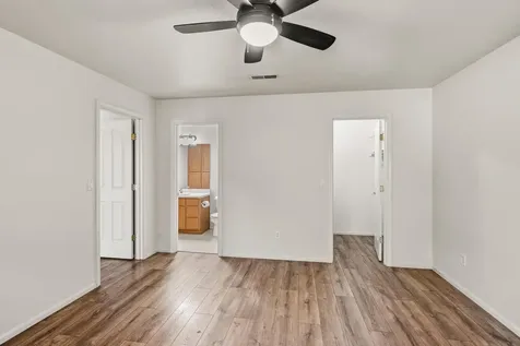 1224 N Modoc Avenue Medford OR 97504