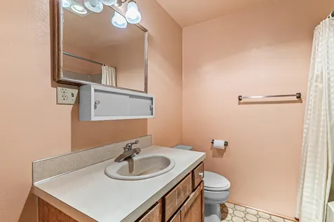 2011 Dead Indian Memorial Road Ashland OR 97520