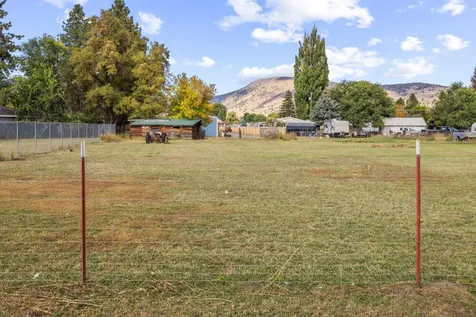 5503 Walton Drive Klamath Falls OR 97603