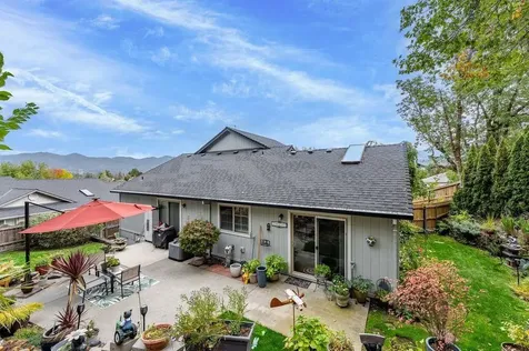 1470 Brittany Court Grants Pass OR 97527