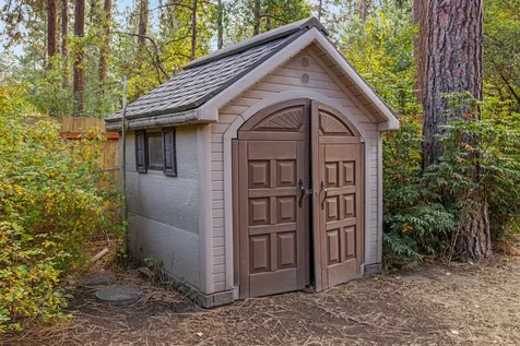 1081 Buck Island Drive Klamath Falls OR 97601