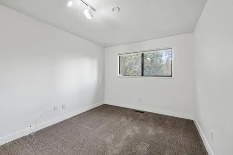 1081 Buck Island Drive Klamath Falls OR 97601