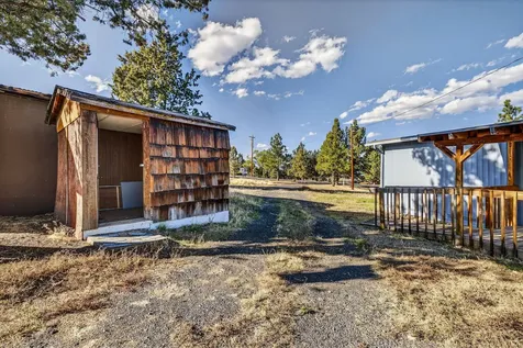 1384 SE Akins Drive Prineville OR 97754
