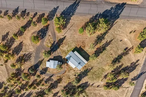 1384 SE Akins Drive Prineville OR 97754