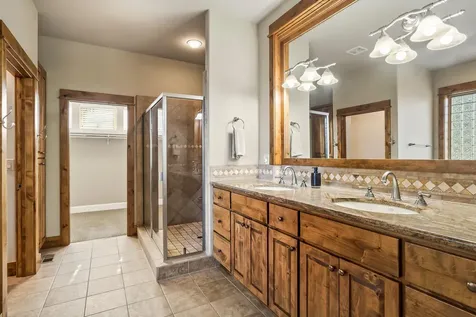 8787 Merlin Drive Redmond OR 97756