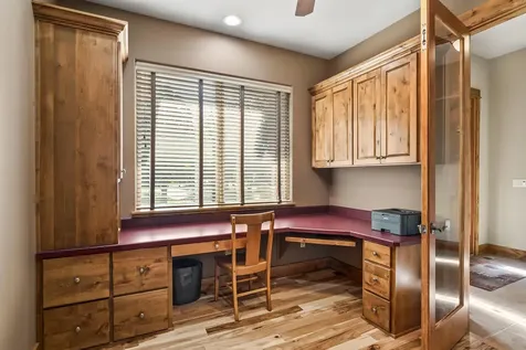 8787 Merlin Drive Redmond OR 97756