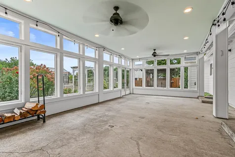 3734 Scenic Avenue Central Point OR 97502