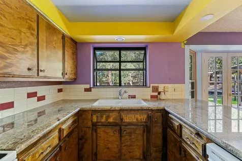 857 Azalea Drive Grants Pass OR 97526